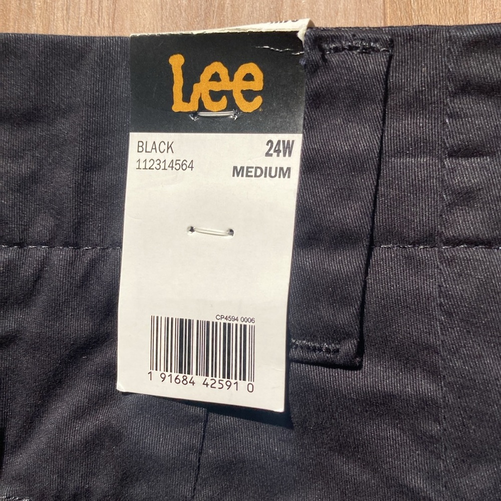 Lee black midrise Bermuda short regular fit legendary Style size 24W - Picture 17 of 17